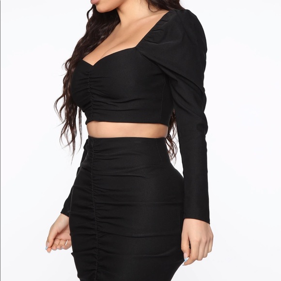 Brand new black ruched skirt set - Picture 3 of 5